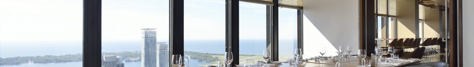 Private jet hire in Toronto