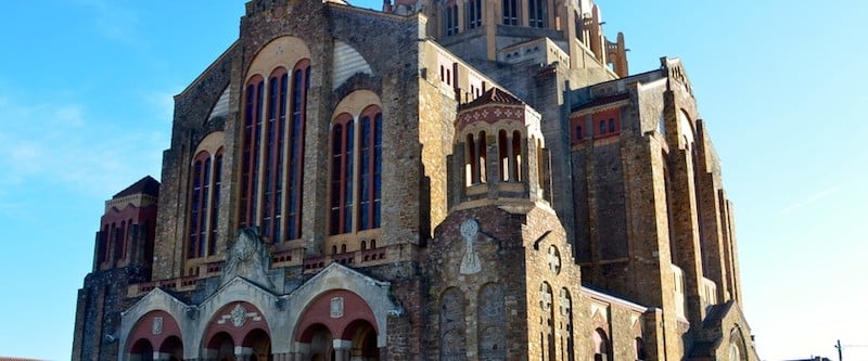 ``` démarque
location de jet privé - Église près de Cholet Le Pontreau
```