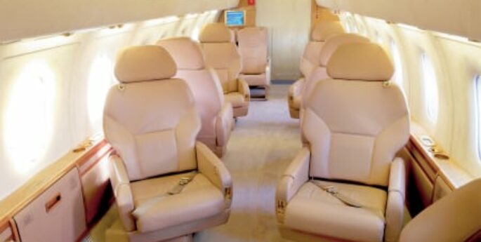 dornier 328 jet privé intérieur beige
