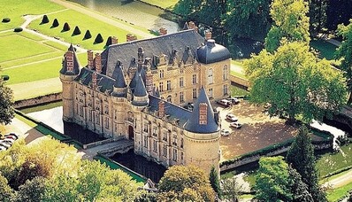 First flight baptism at the Chateau desclimont by helicopter