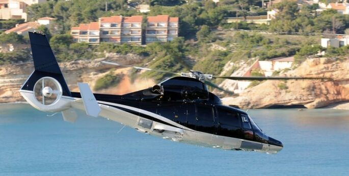 Figari: private jet charter