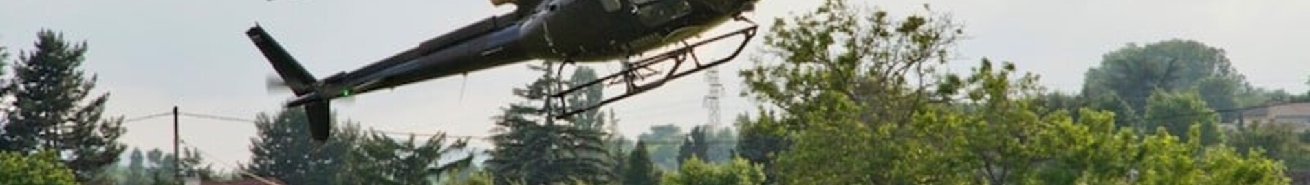 Le Puy du Fou by helicopter