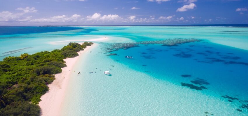 private-plane-to-maldives