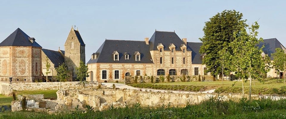 Domaine de ravenoville by helicopter - AEROAFFAIRES