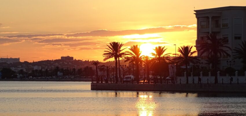 location de jet privé, coucher de soleil tunis