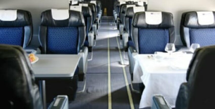 **emplacement de jet privé : Intérieur spacieux MD 83 élégant**