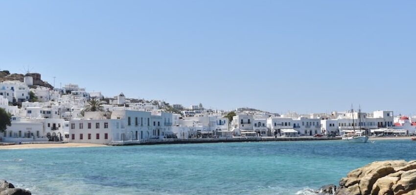 private-flight-mykonos