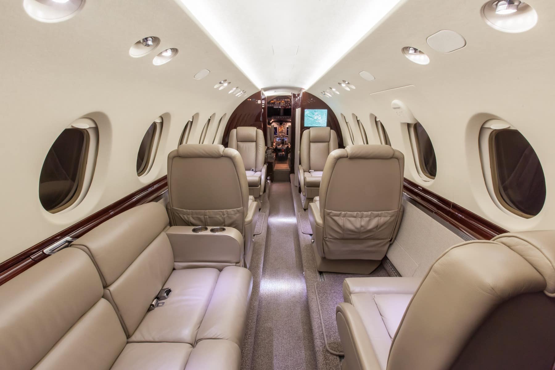Location de jet privé intérieur, Hawker 750, beige luxueux