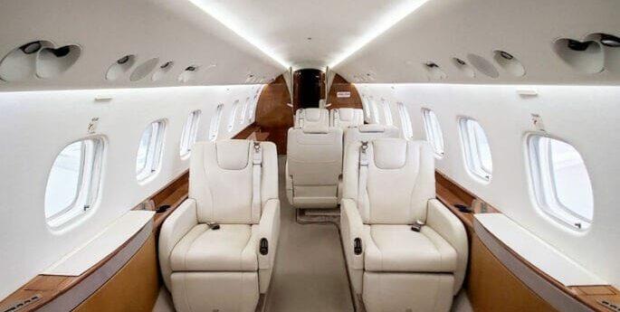 Challenger 604 Private Jet Hire