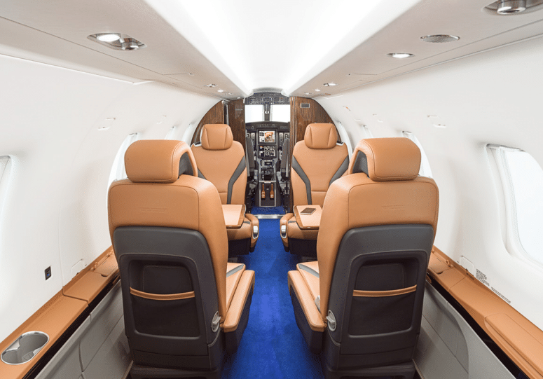 Pilatus PC-12: Private Jet Hire - AEROAFFAIRES