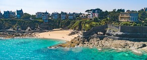 Private jet hire in Dinard Pleurtuit Saint Malo