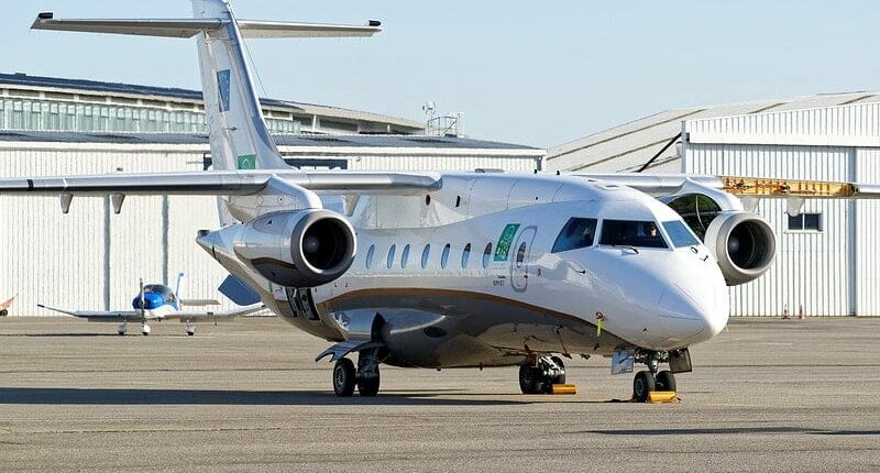 dornier 328 jet privé intérieur beige