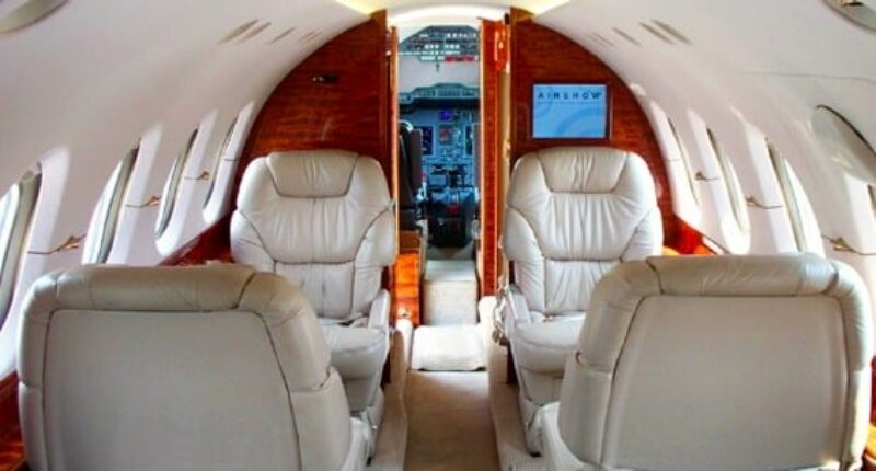 Hawker 800 intérieur