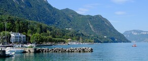 Chambéry : private jet rental 
