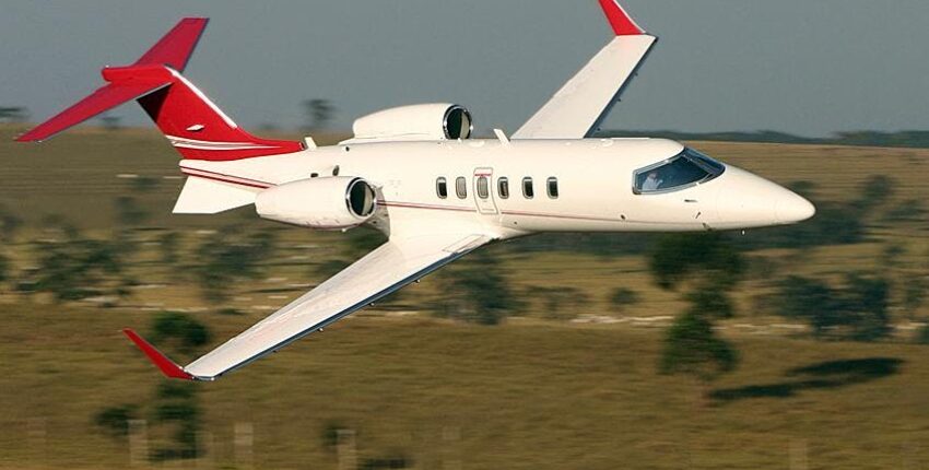 location de jet privé : Learjet 40 XR en vol