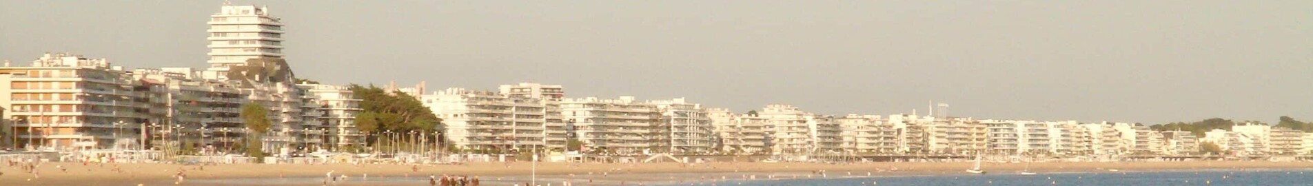 Private jet hire in La Baule Airport Pornichet Le Pouliguen