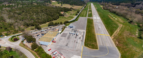 Saint-Tropez La Môle: private jet charter