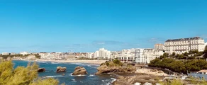 Private jet hire in Paris Biarritz