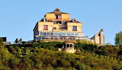 Domaine de la corniche by helicopter