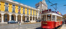 Madrid - Lisbon : private jet rental