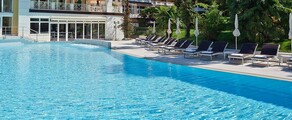 Private jet hire in Meran