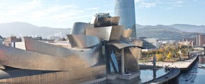 Bilbao : private jet rental 