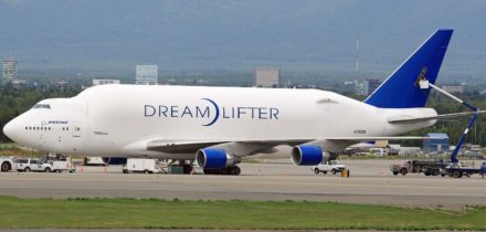 Cargo Aircraft Rental Dreamlifter Lcf Aeroaffaires