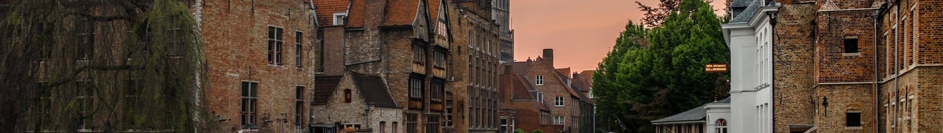 Private jet and helicopter hire in Ostend-Bruges