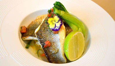 Catering on board of a private jet