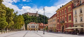 Private plane and helicopter rental in Lesce Bled