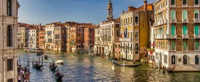 Italy: private jet rental 