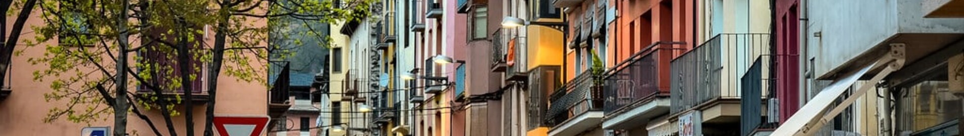 Andorra-La Seu: Private jet and helicopter hire