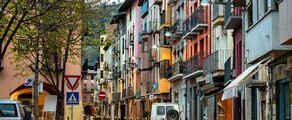 Andorra-La Seu: Private jet and helicopter hire