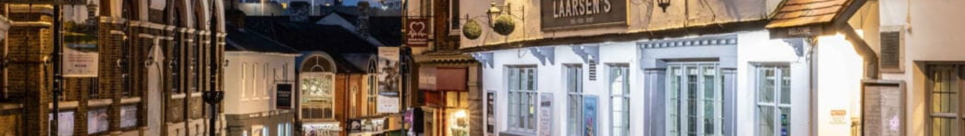 Private plane and helicopter rental in Basingstoke Lasham