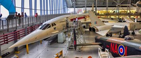 Private plane and helicopter rental in Duxford