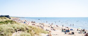 Falkenberg Lonnewitz: Private jet and helicopter rental