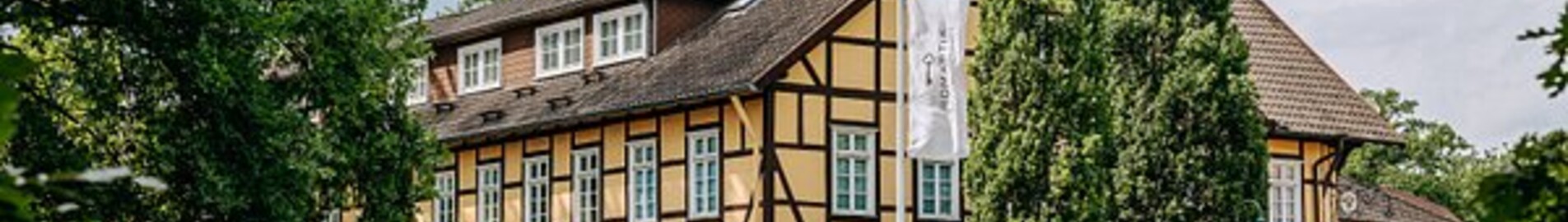 Fassberg: Private jet and helicopter charter