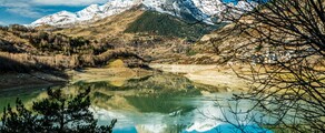 Huesca Pirineos: private jet and helicopter rental