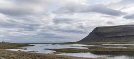 Private plane and helicopter rental in Vestmannaeyjar