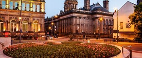 Private plane and helicopter rental in Leeds East