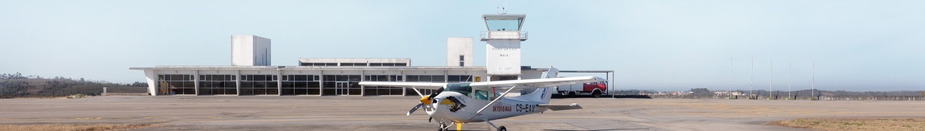 Maia-Vilar Da Luz: Private plane and helicopter rental