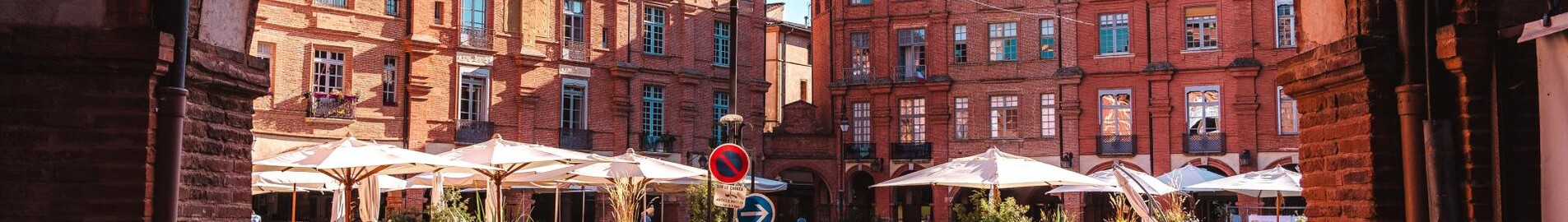 Private plane and helicopter charter in Montauban