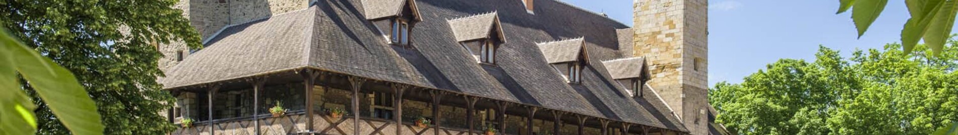 Private plane and helicopter rental in Montlucon Domerat