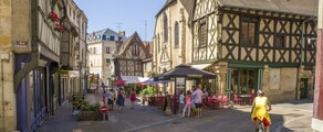 Private jet charter and helicopter to Montlucon Gueret