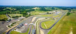 Private jet and helicopter hire Poitiers