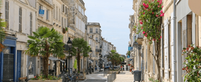 Private jet charter and helicopter to Rochefort St Agnant