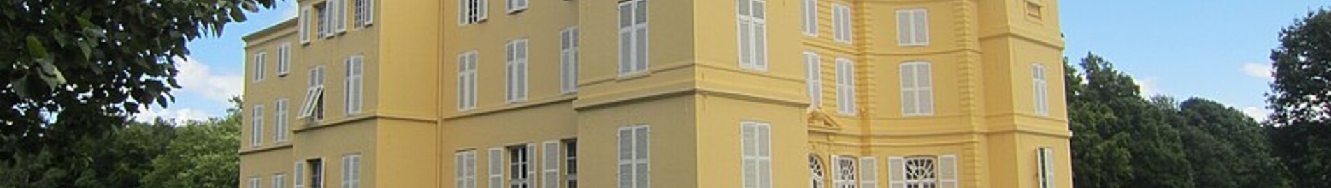 Private jet charter and helicopter to Ursel