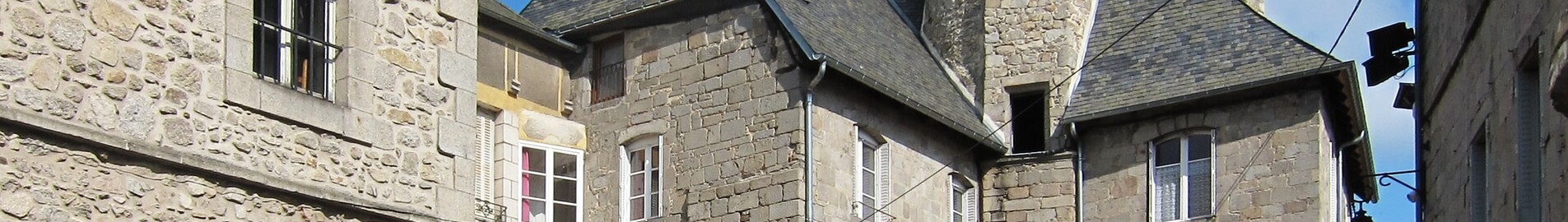 Private plane and helicopter charter to Ussel Thalamy