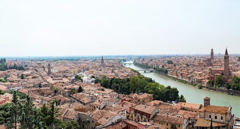 Private jet and helicopter hire in Verona