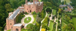 Private plane and helicopter rental in Welshpool